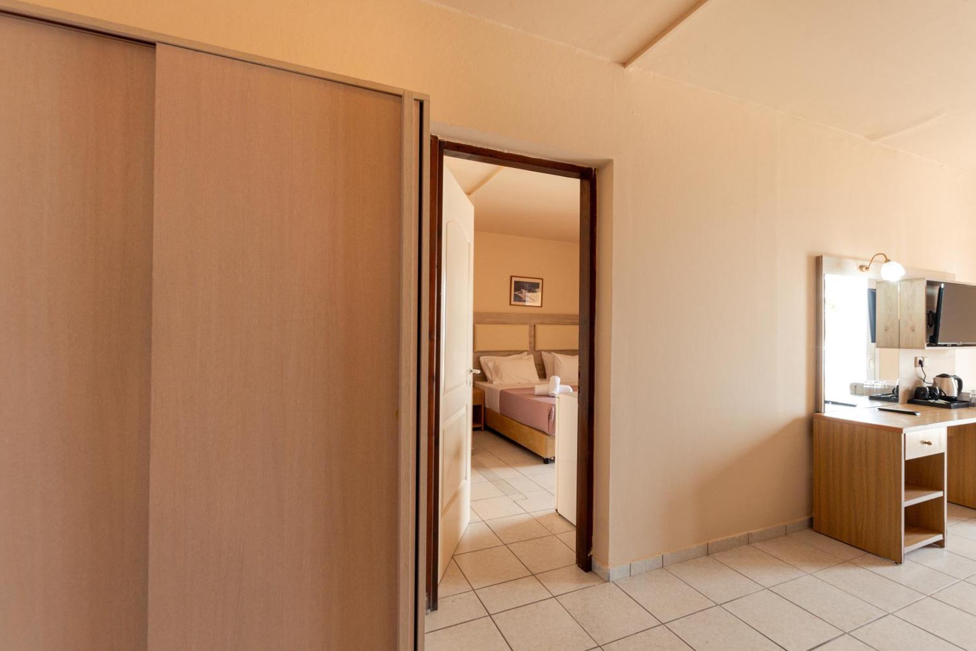 Aqua Sun Village แอร์ซอนิสซอส ภายนอก รูปภาพ